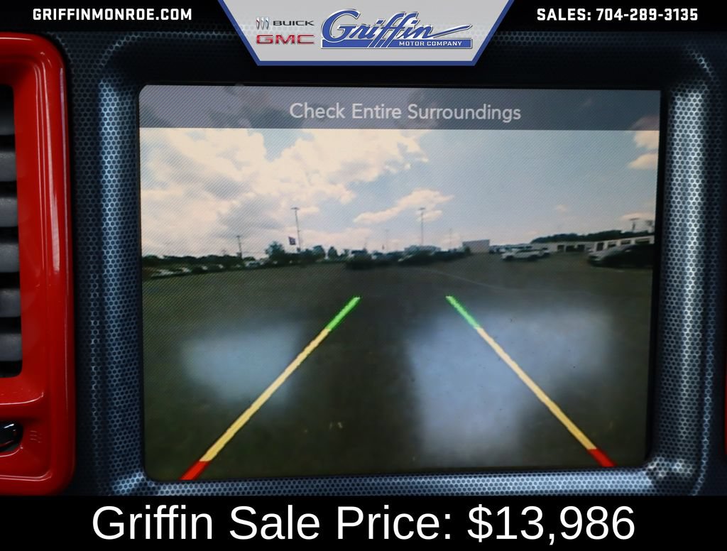 Used 2016 Dodge Challenger R/T Plus RWD image 33