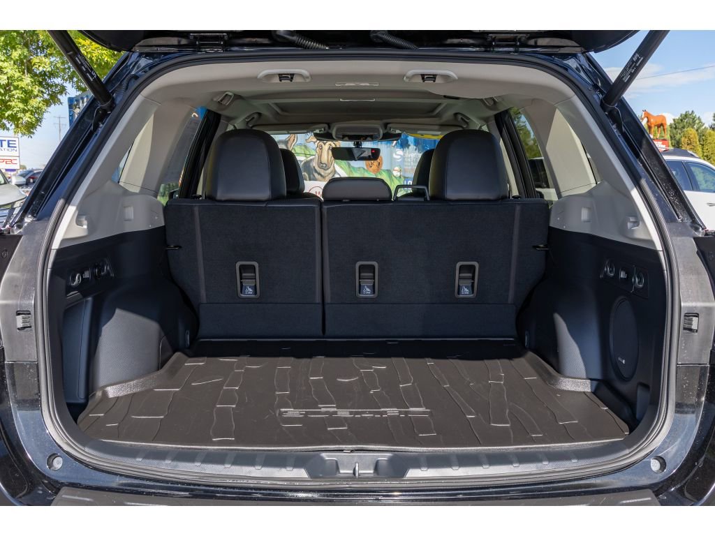 Used 2024 Subaru Forester Touring w/ Convenience Package image 15