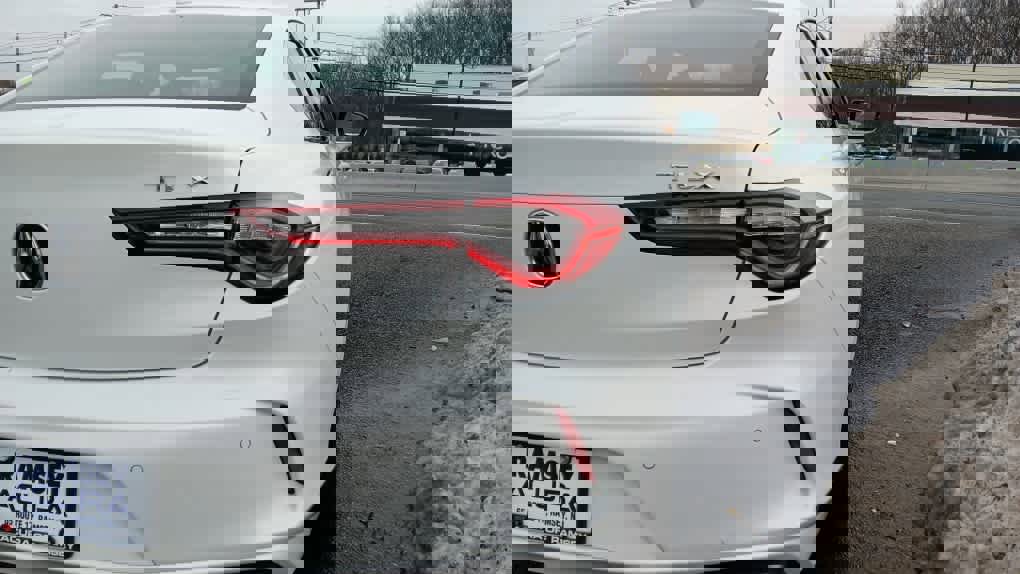 Certified 2023 Acura TLX w/ Technology Package image 3