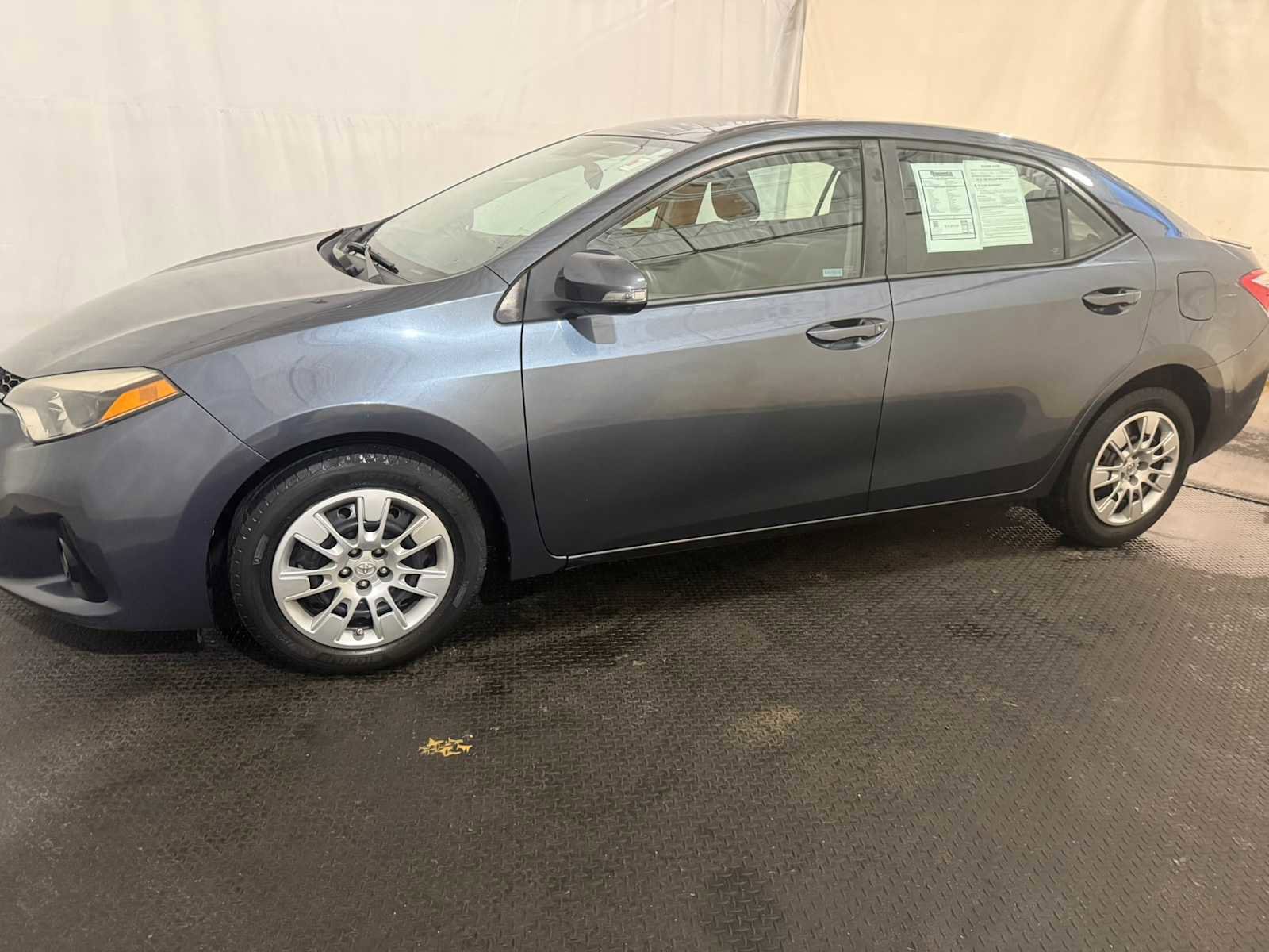Used 2016 Toyota Corolla S FWD image 2