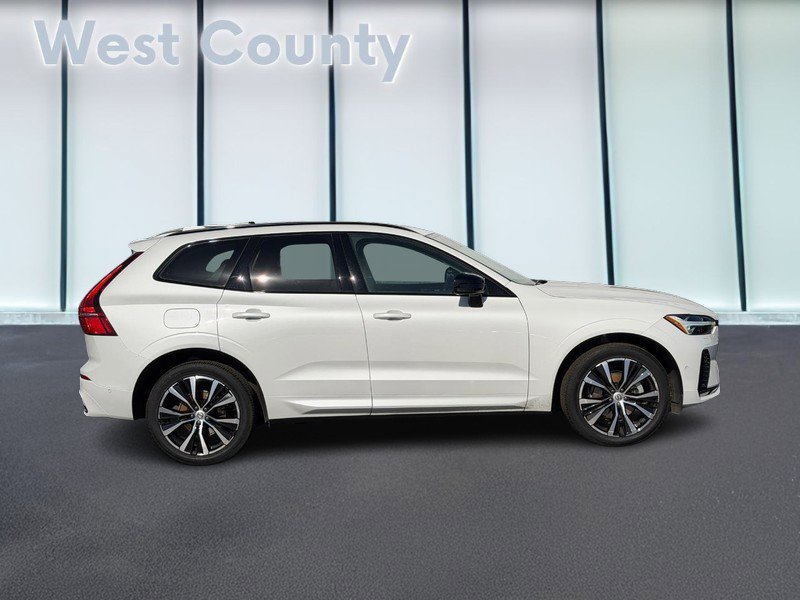Certified 2023 Volvo XC60 B5 Plus w/ Climate Package AWD/4WD image 2