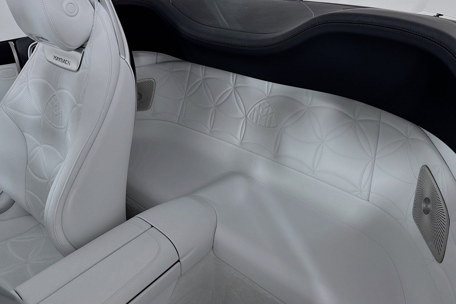 New 2026 Mercedes-Benz Maybach SL 680 image 8