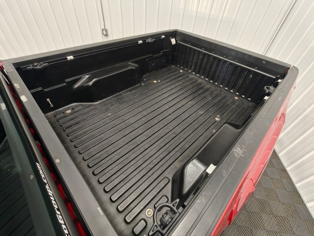 Used 2016 Toyota Tacoma SR image 19