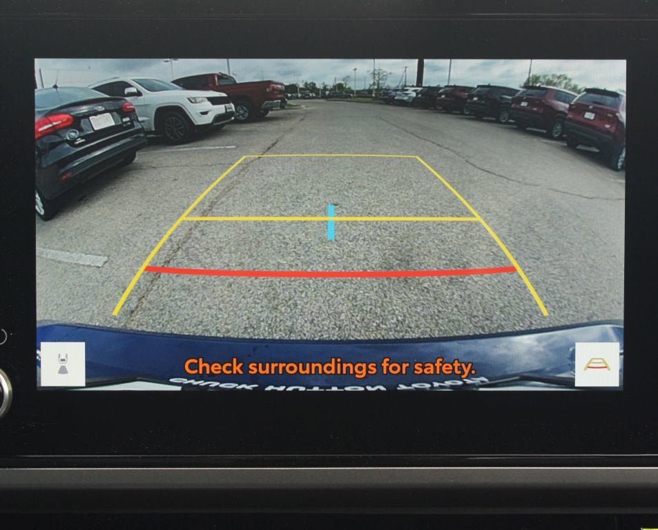 Used 2026 Toyota Camry SE FWD image 3
