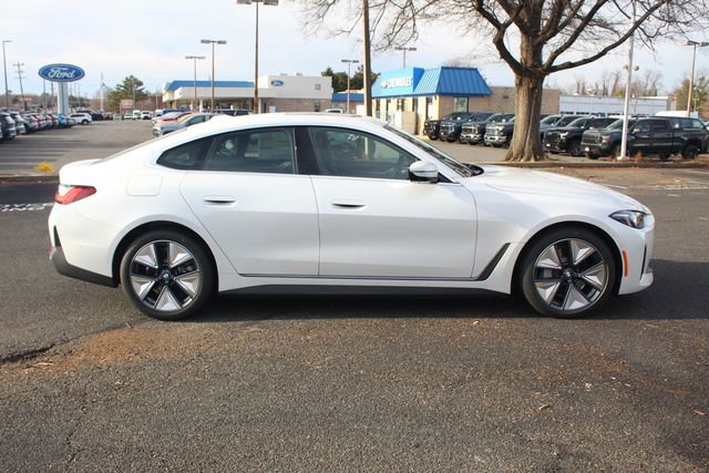 New 2026 BMW i4 xDrive40i w/ Premium Package image 11