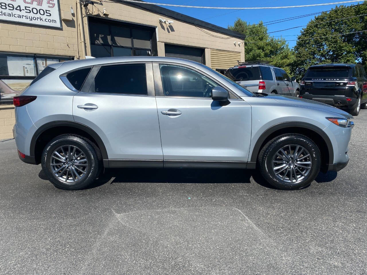 Used 2020 MAZDA CX-5 Touring image 2
