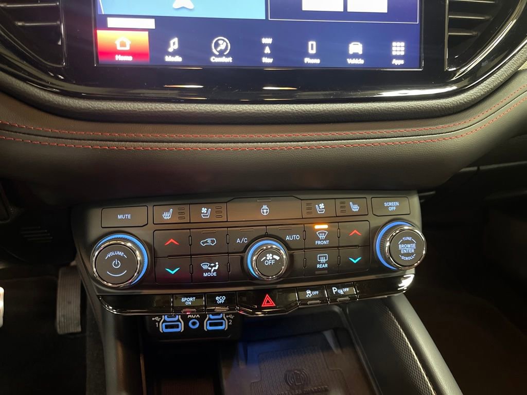 Used 2024 Dodge Durango R/T image 19