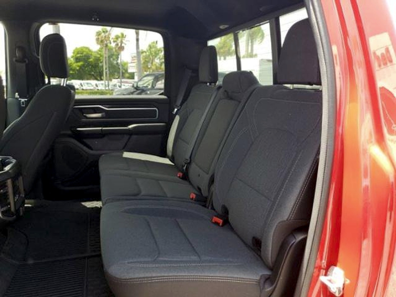 Used 2022 RAM 1500 Big Horn AWD/4WD image 17