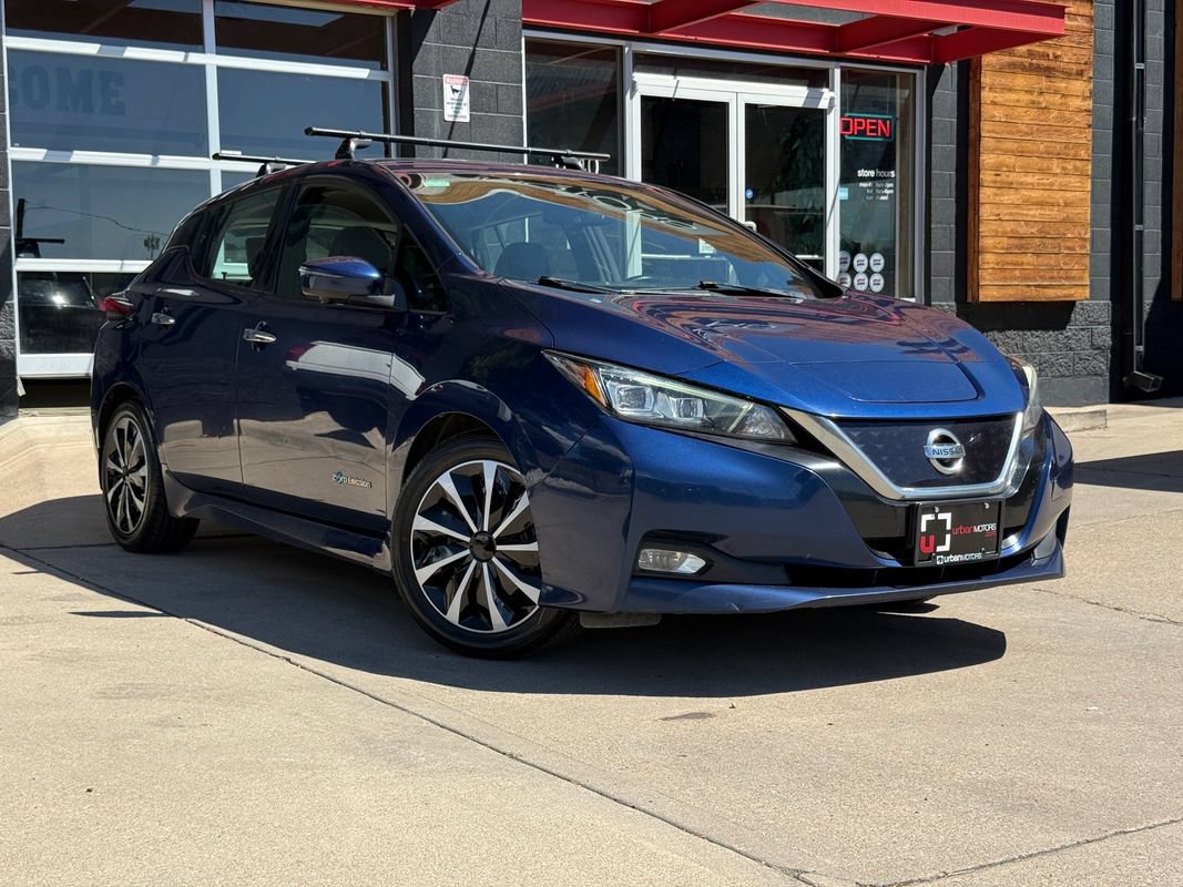 Used 2018 Nissan Leaf SL w/ SL Technology Package FWD image 2