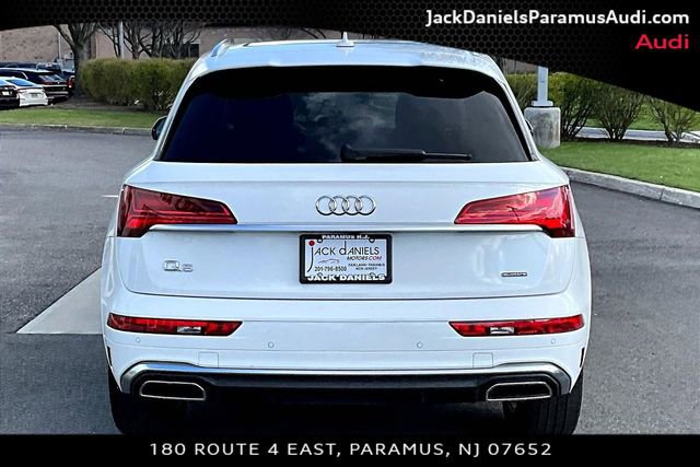 Used 2023 Audi Q5 e Premium Plus w/ Premium Plus Package image 4