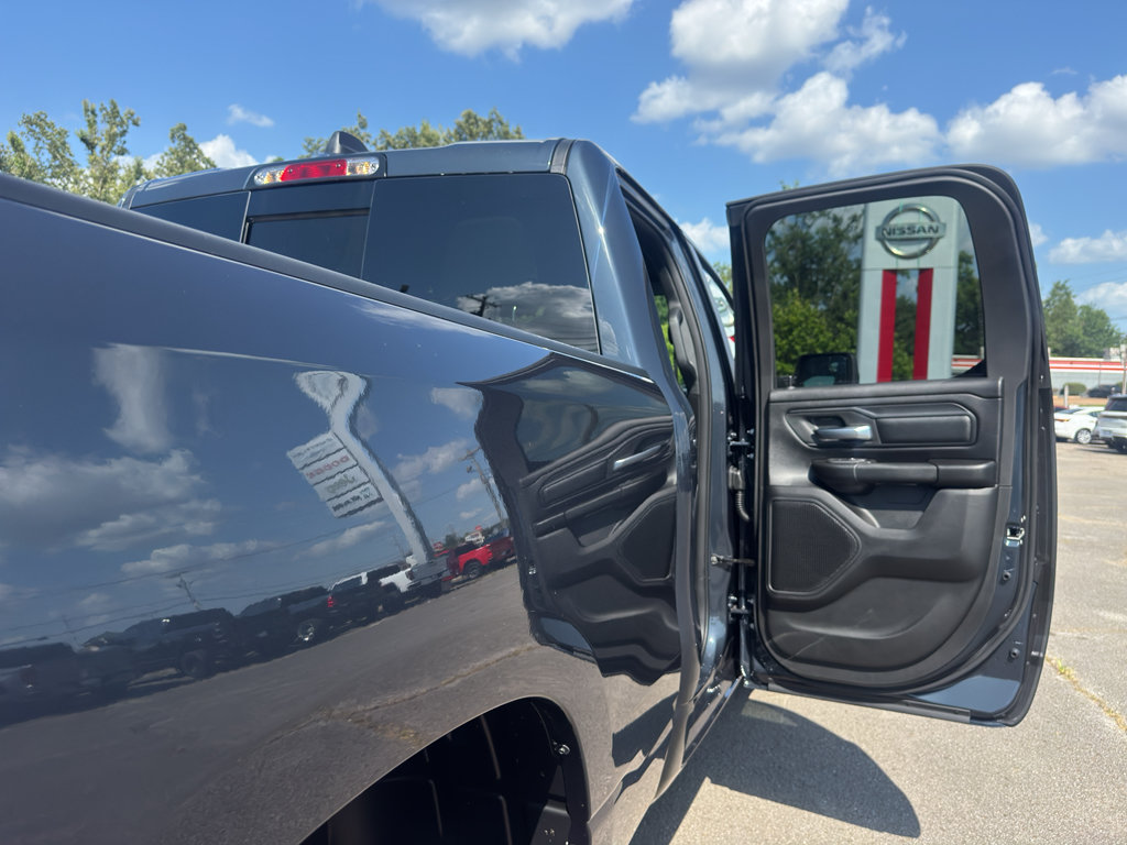New 2026 RAM 1500 Express AWD/4WD image 22