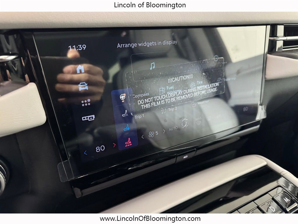 New 2025 Lincoln Navigator L Black Label image 37