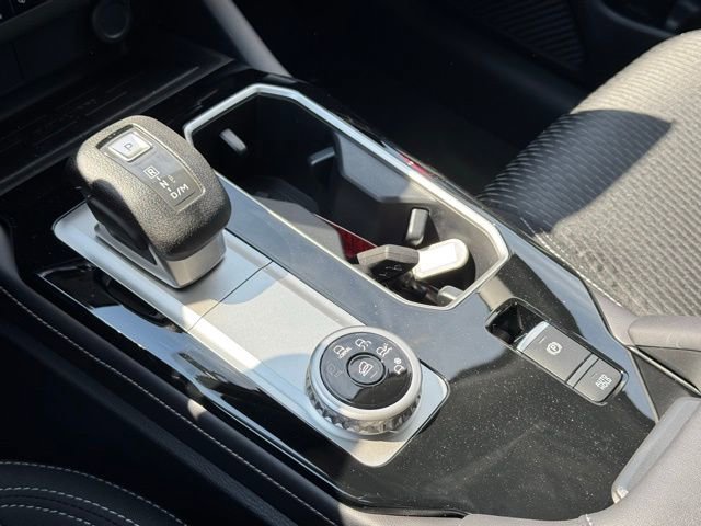 New 2026 Mitsubishi Outlander ES image 27