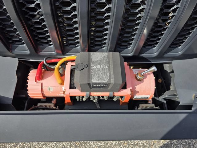 Used 2021 Jeep Gladiator Mojave w/ LED Lighting Group AWD/4WD image 27
