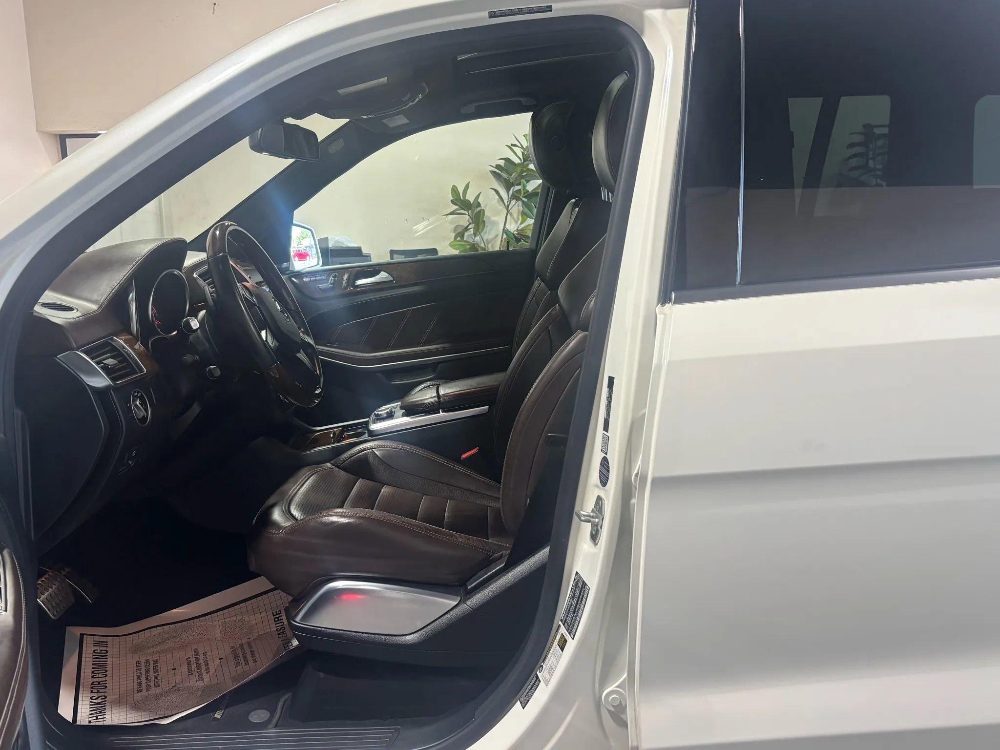 Used 2014 Mercedes-Benz GL 63 AMG 4MATIC image 11