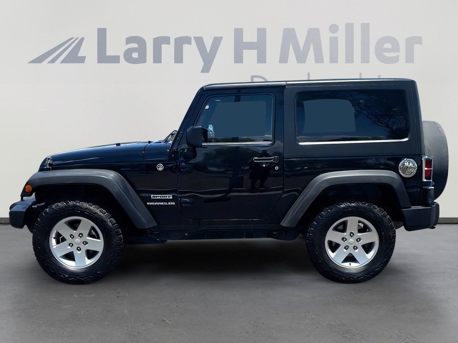 Used 2011 Jeep Wrangler Sport AWD/4WD image 3