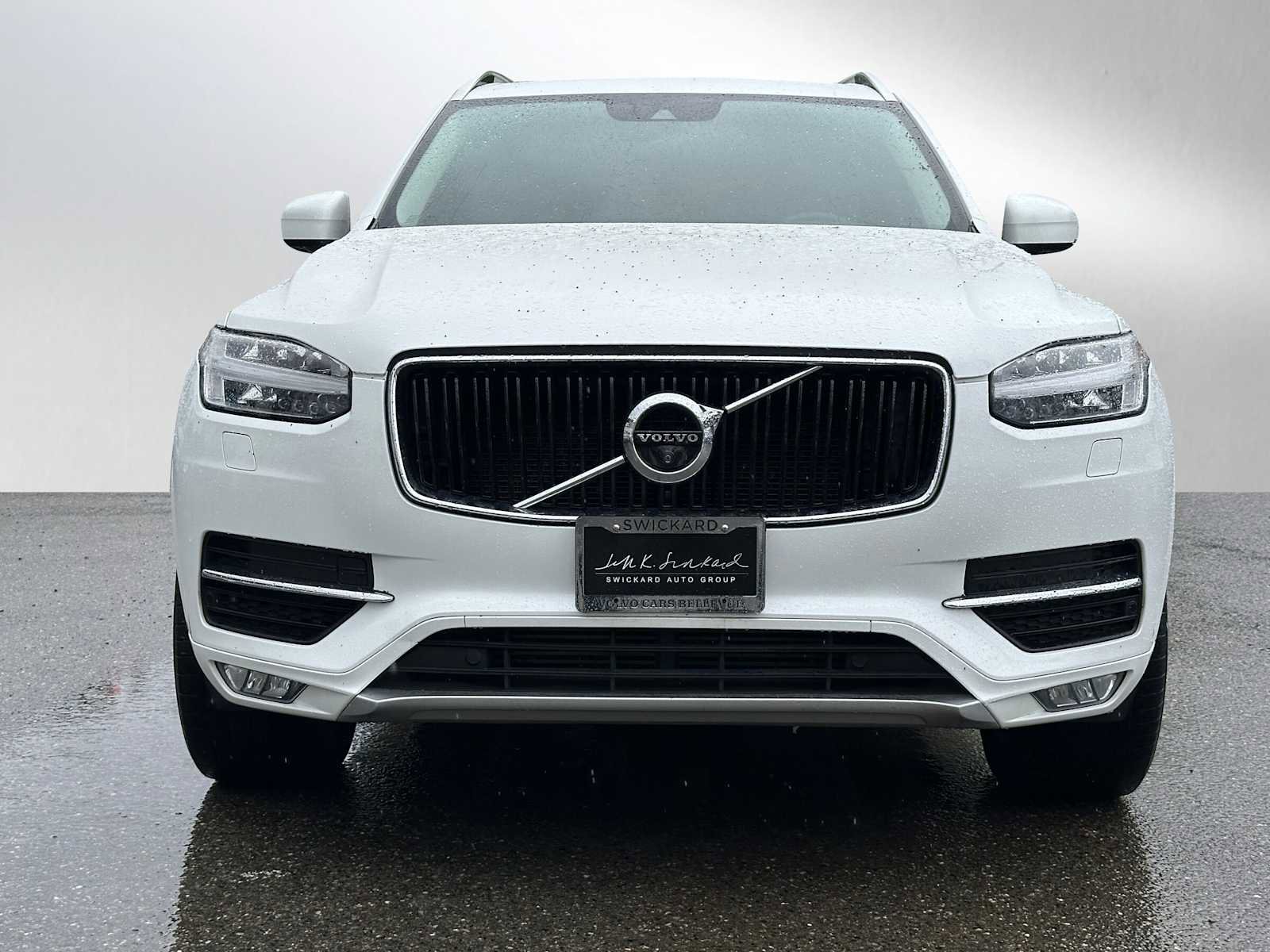 Used 2017 Volvo XC90 T6 Momentum w/ Vision Package AWD/4WD image 8