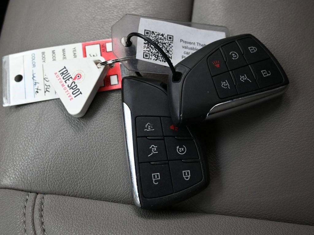 Used 2023 Chevrolet Suburban LT image 30