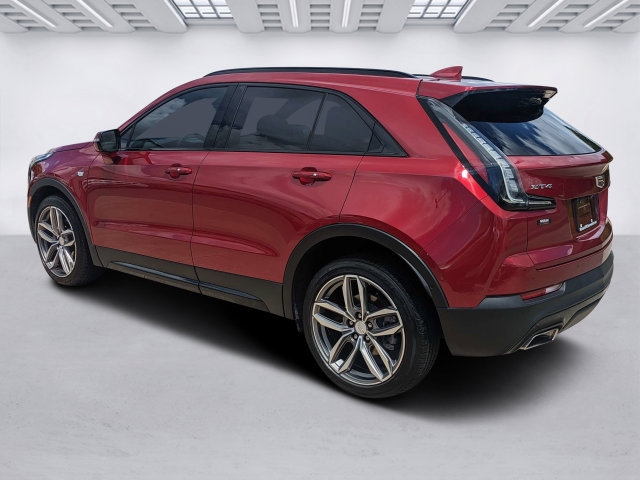 Used 2022 Cadillac XT4 Sport w/ Comfort Package FWD image 6