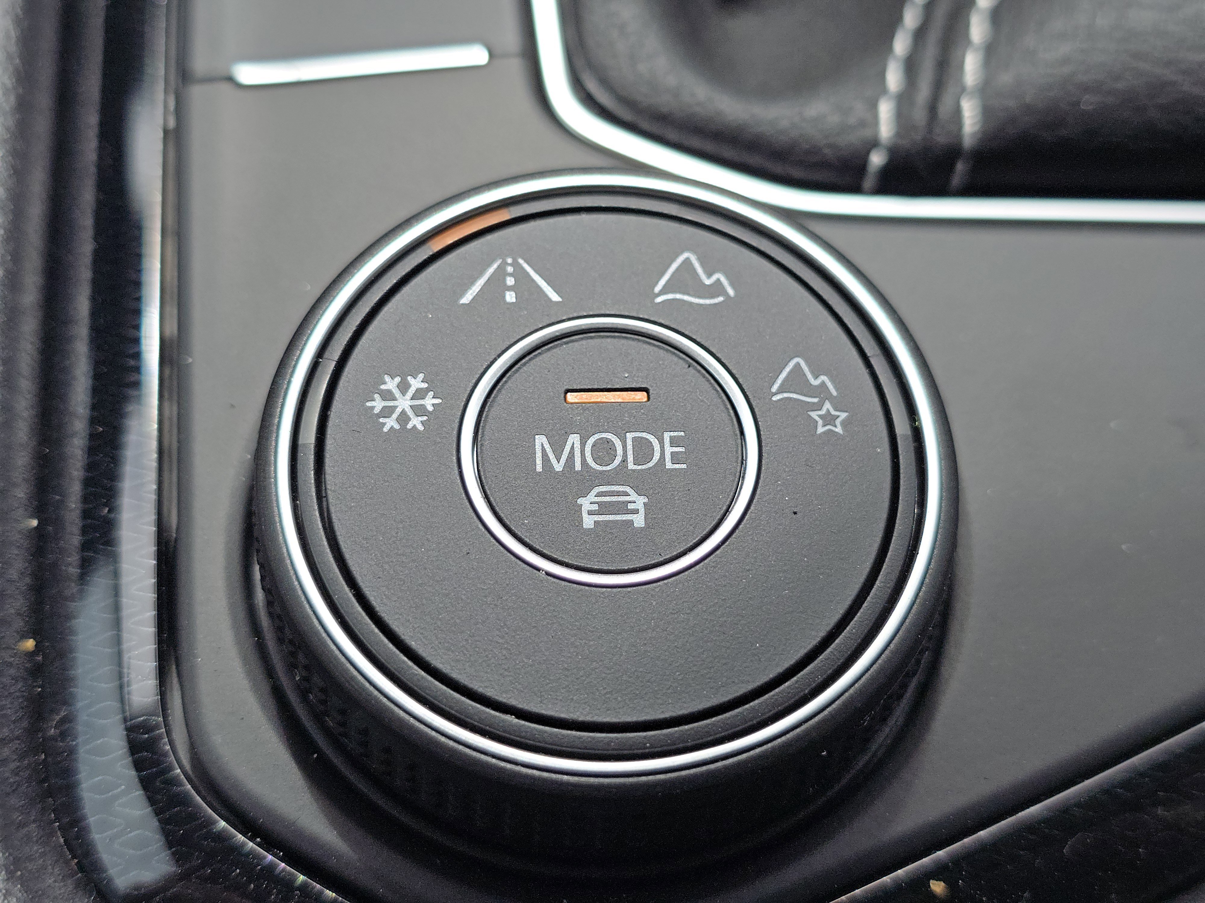 New 2026 Volkswagen Taos SE AWD/4WD image 25