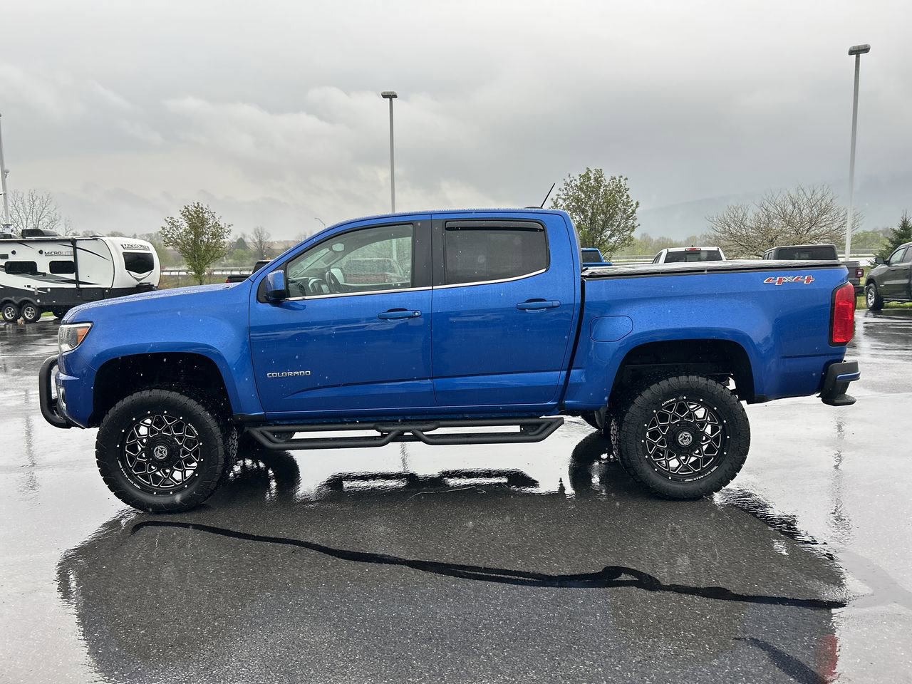 Used 2019 Chevrolet Colorado LT w/ LT Convenience Package AWD/4WD image 4