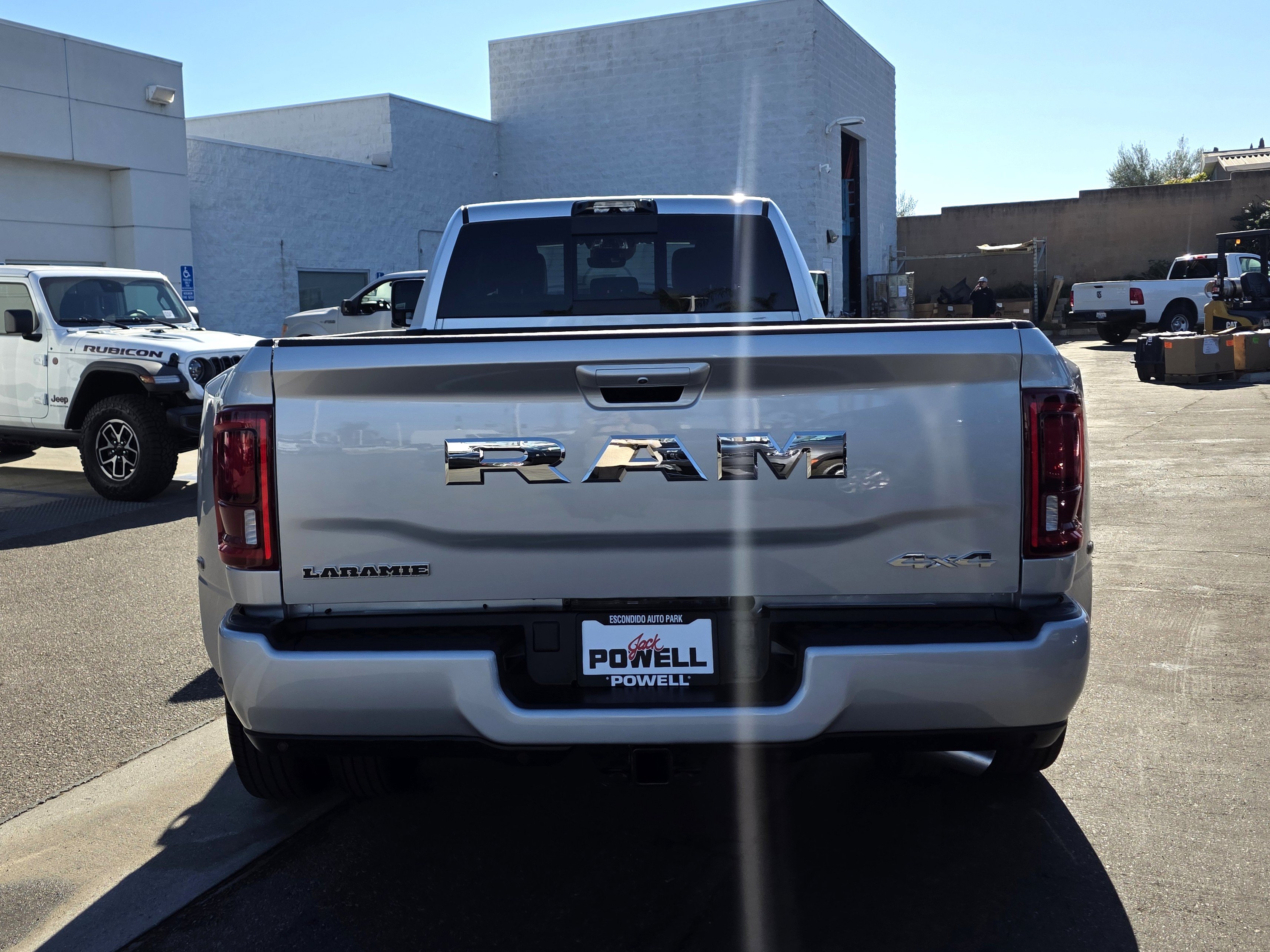 New 2026 RAM 3500 Laramie w/ Max Tow Package AWD/4WD image 4