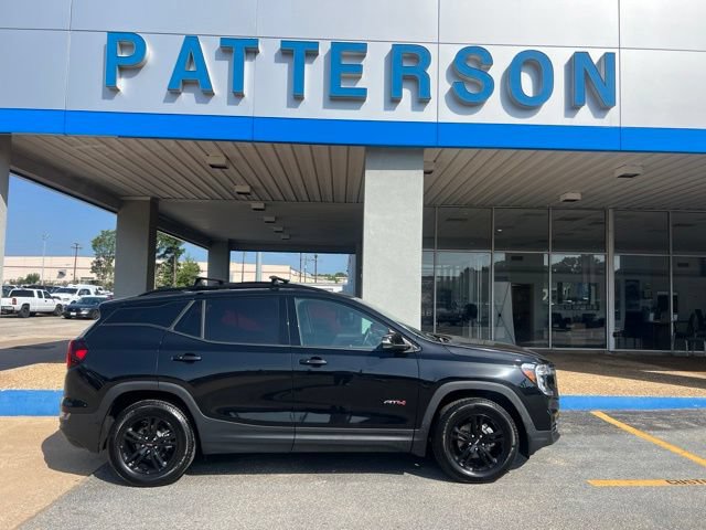 Used 2022 GMC Terrain AT4 w/ Infotainment Package II AWD/4WD image 1