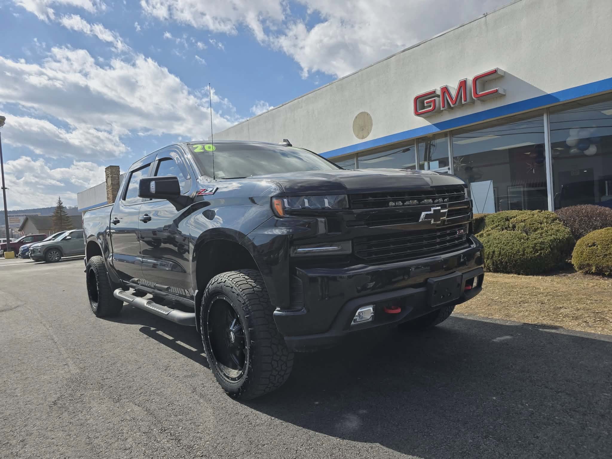 Used 2020 Chevrolet Silverado 1500 LT Trail Boss w/ Midnight Edition