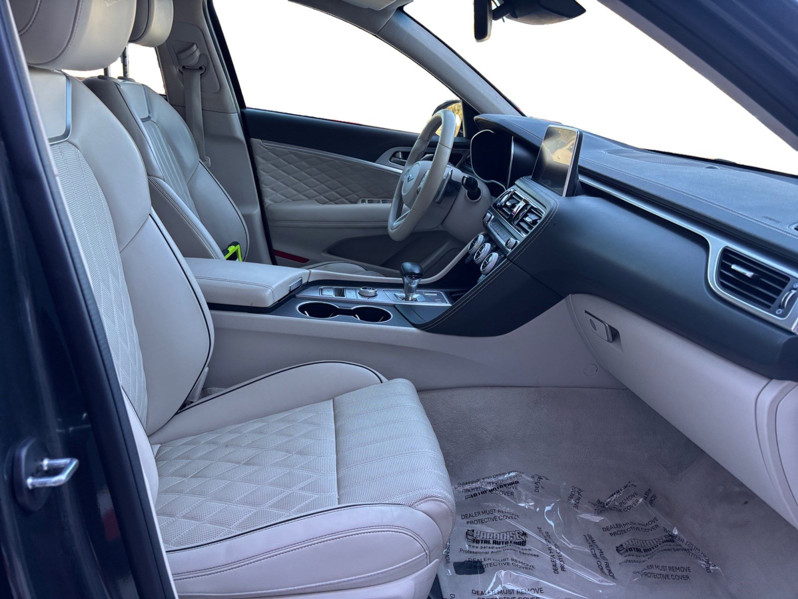 Used 2019 Genesis G70 3.3T Design image 15