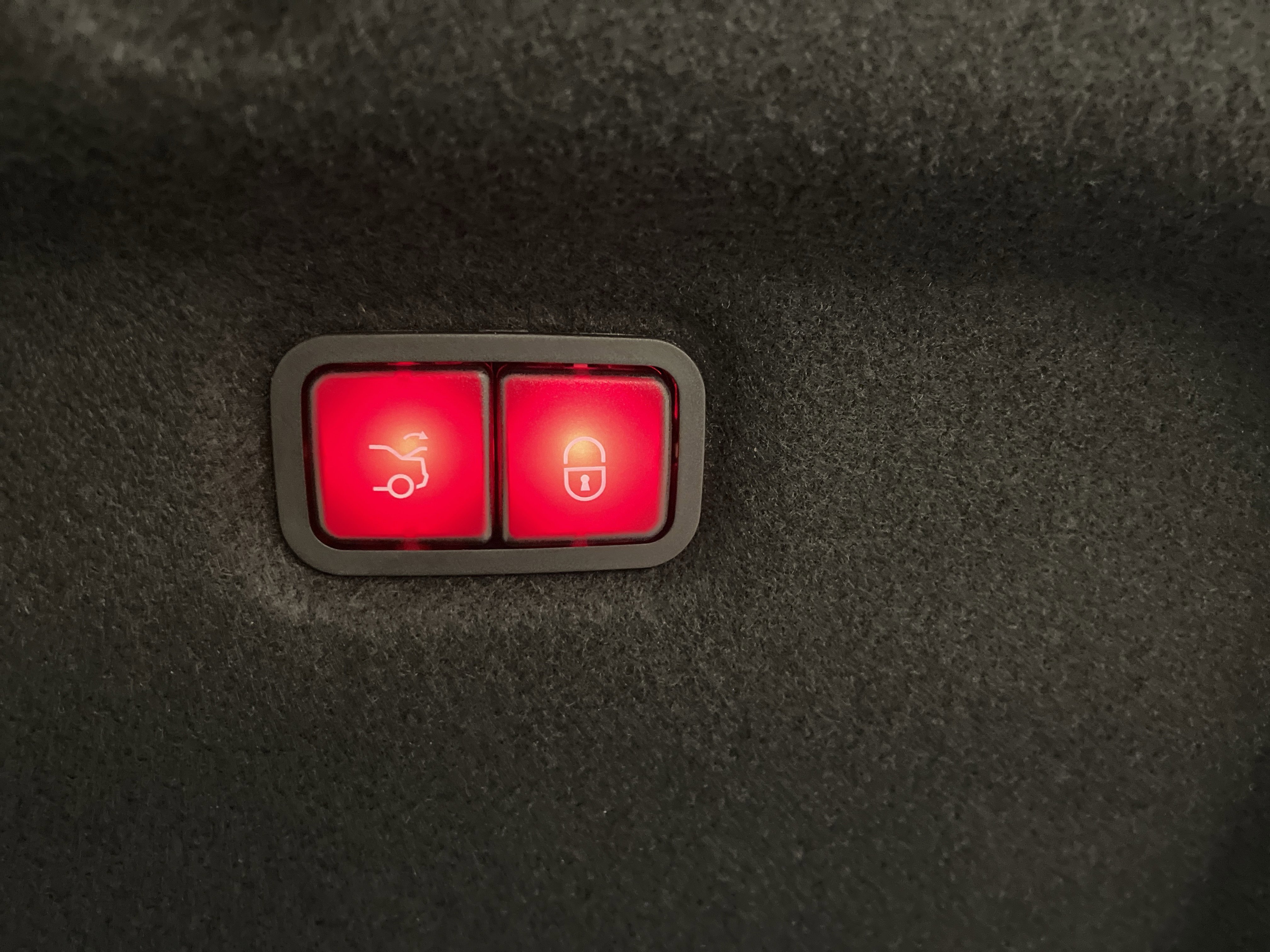 Certified 2024 Mercedes-Benz SL 63 AMG 4MATIC image 13