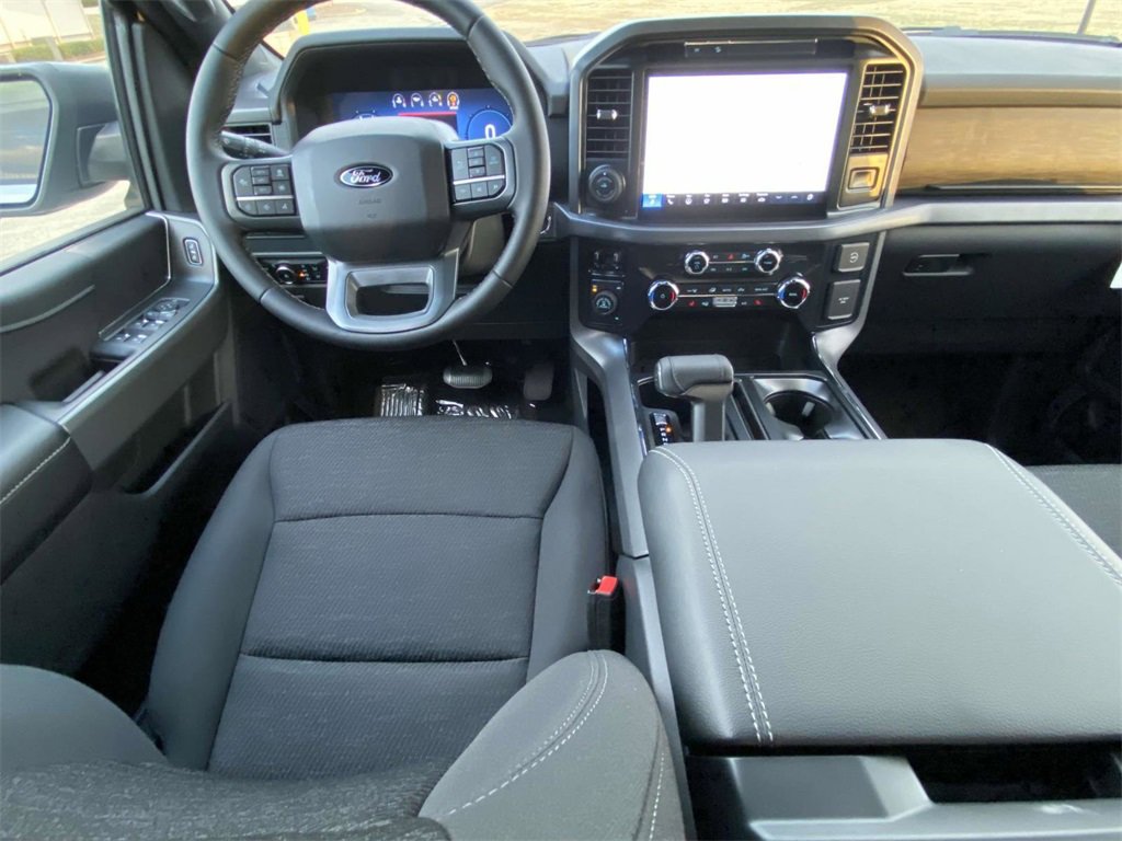 New 2025 Ford F150 XLT w/ Equipment Group 302A MID image 12
