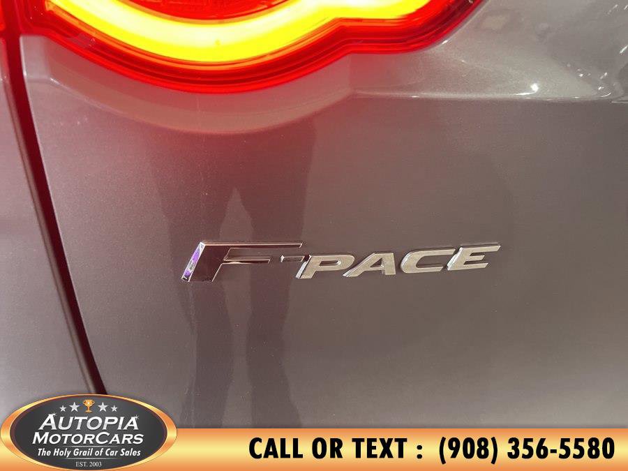 Used 2020 Jaguar F-PACE SVR image 51