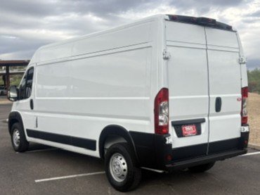 Used 2023 RAM ProMaster 2500 w/ Convenience Group FWD image 4