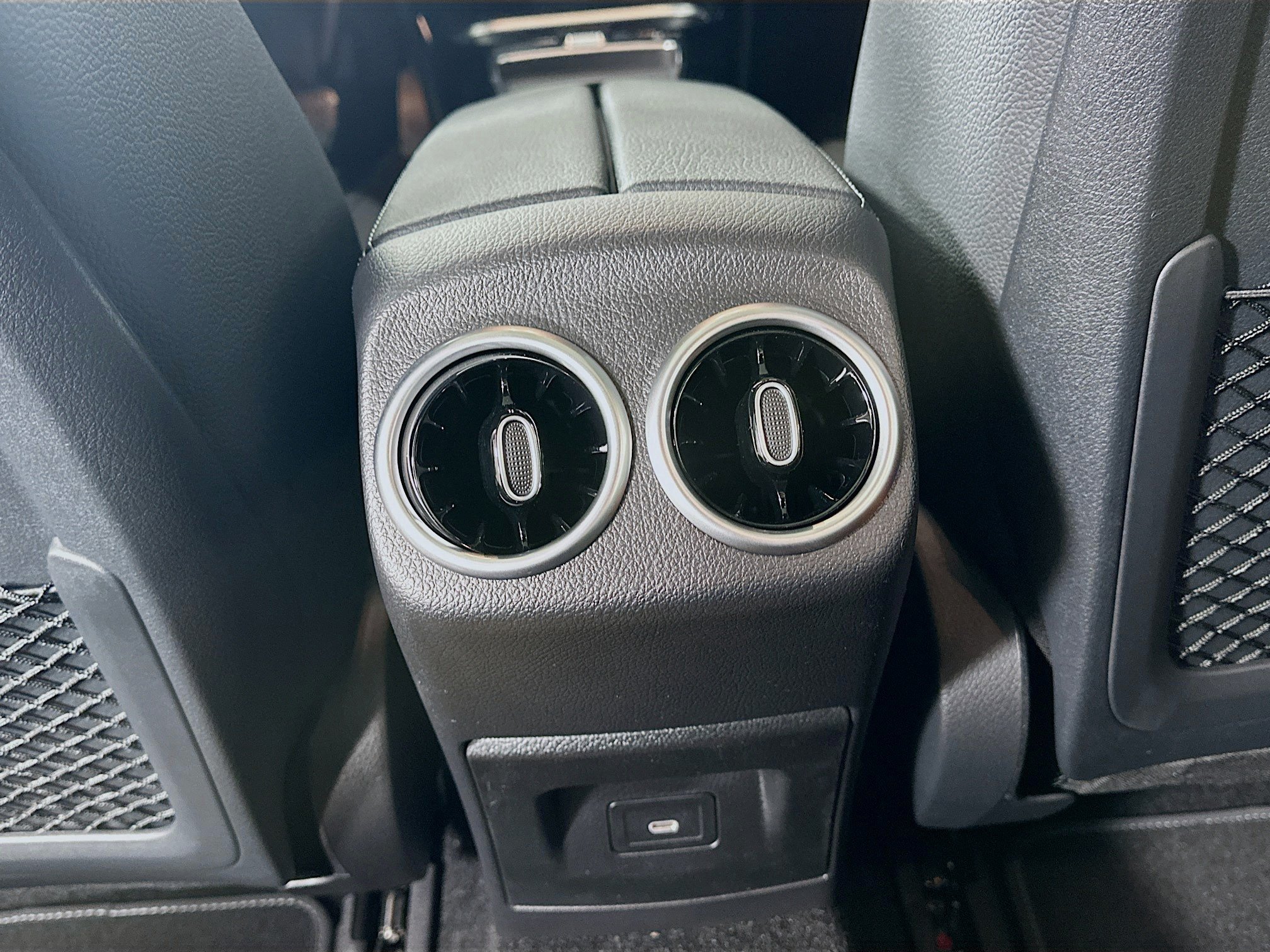 Certified 2026 Mercedes-Benz CLA 250 4MATIC image 32
