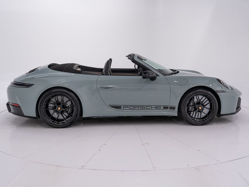 Used 2026 Porsche 911 Carrera GTS RWD image 6