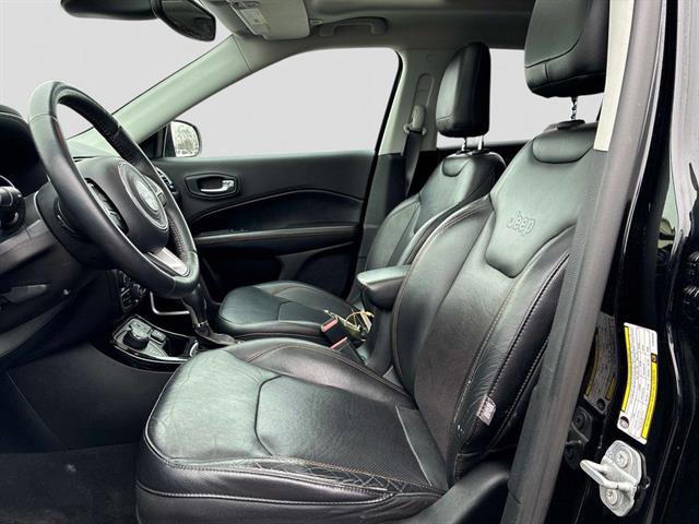 Used 2017 Jeep Compass Limited w/ Navigation Group image 20