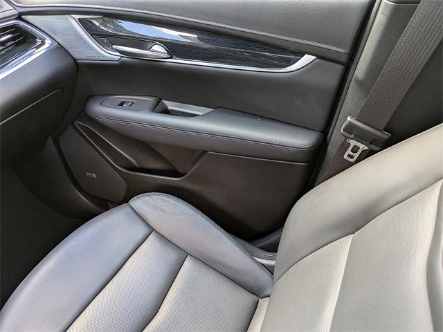 Certified 2025 Cadillac XT5 Premium Luxury image 18
