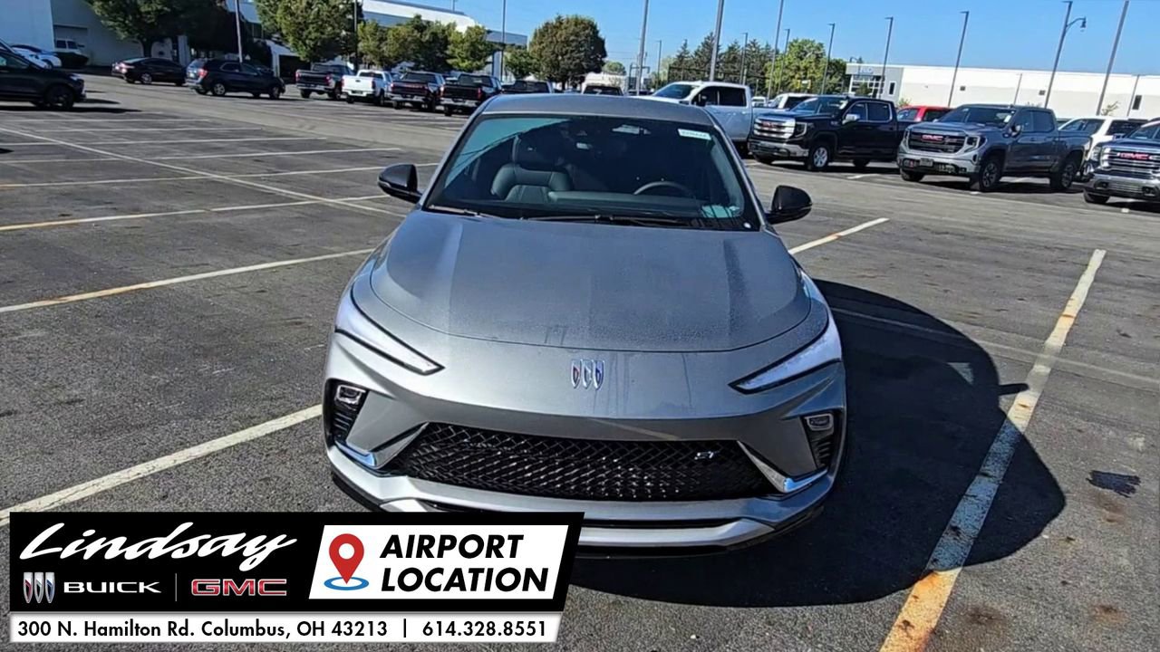 New 2026 Buick Envista Sport Touring w/ Convenience I Package image 3