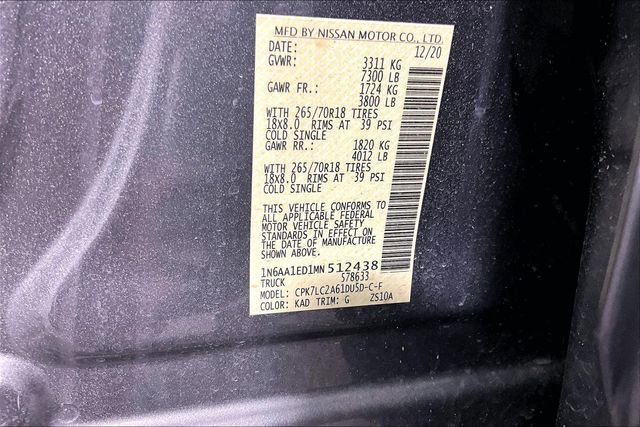 Used 2021 Nissan Titan SV w/ SV Convenience Package AWD/4WD image 3