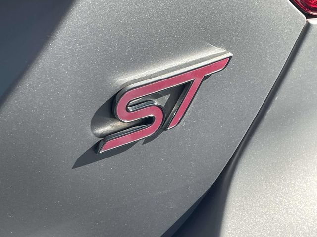 Used 2013 Ford Focus ST FWD image 10