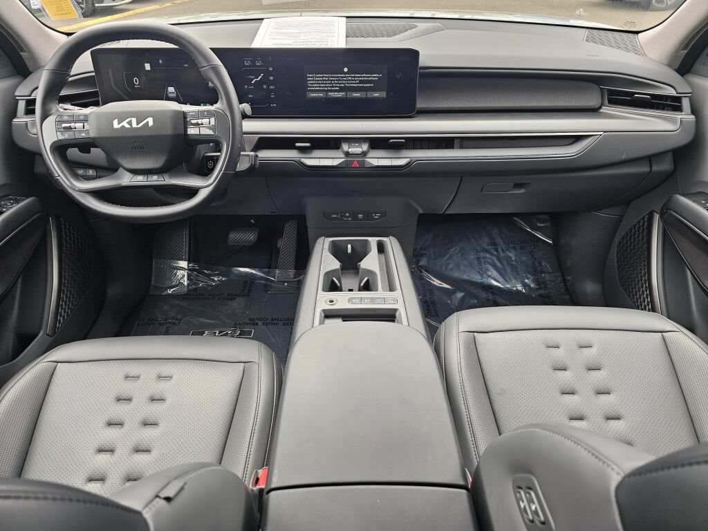 Certified 2024 Kia EV9 Wind AWD/4WD image 9