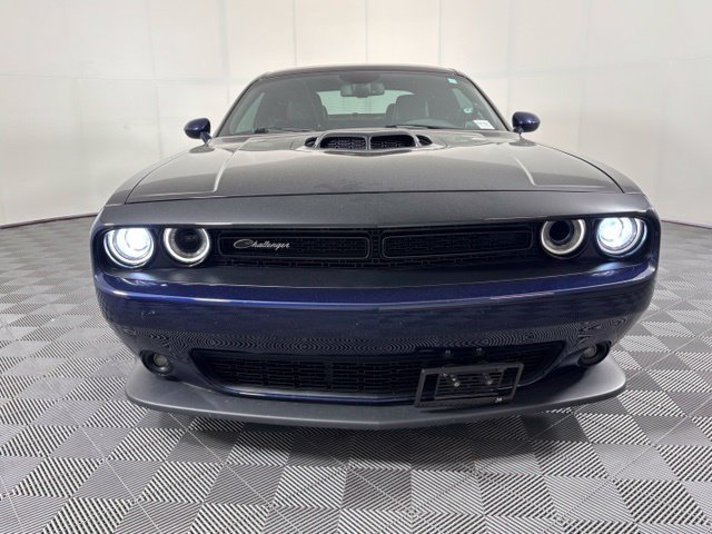 Used 2017 Dodge Challenger Scat Pack RWD image 9