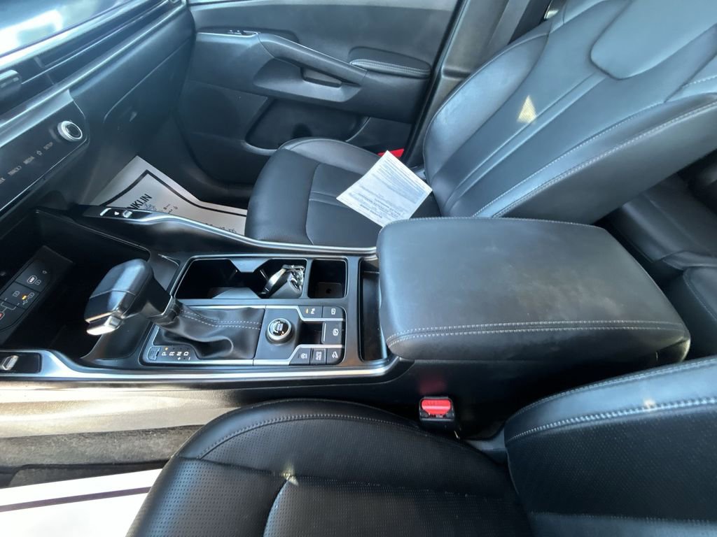 Used 2025 Kia Sorento S FWD image 27
