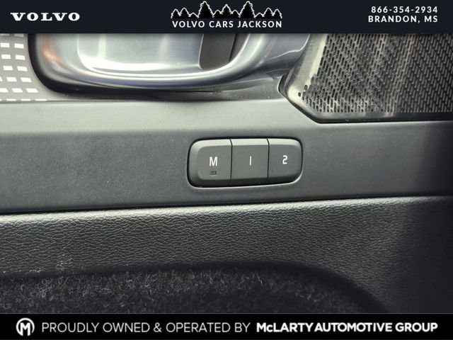 Used 2021 Volvo XC40 T5 R-Design AWD/4WD image 17