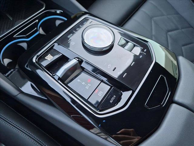 Certified 2026 BMW 530i w/ M Sport Package RWD image 12