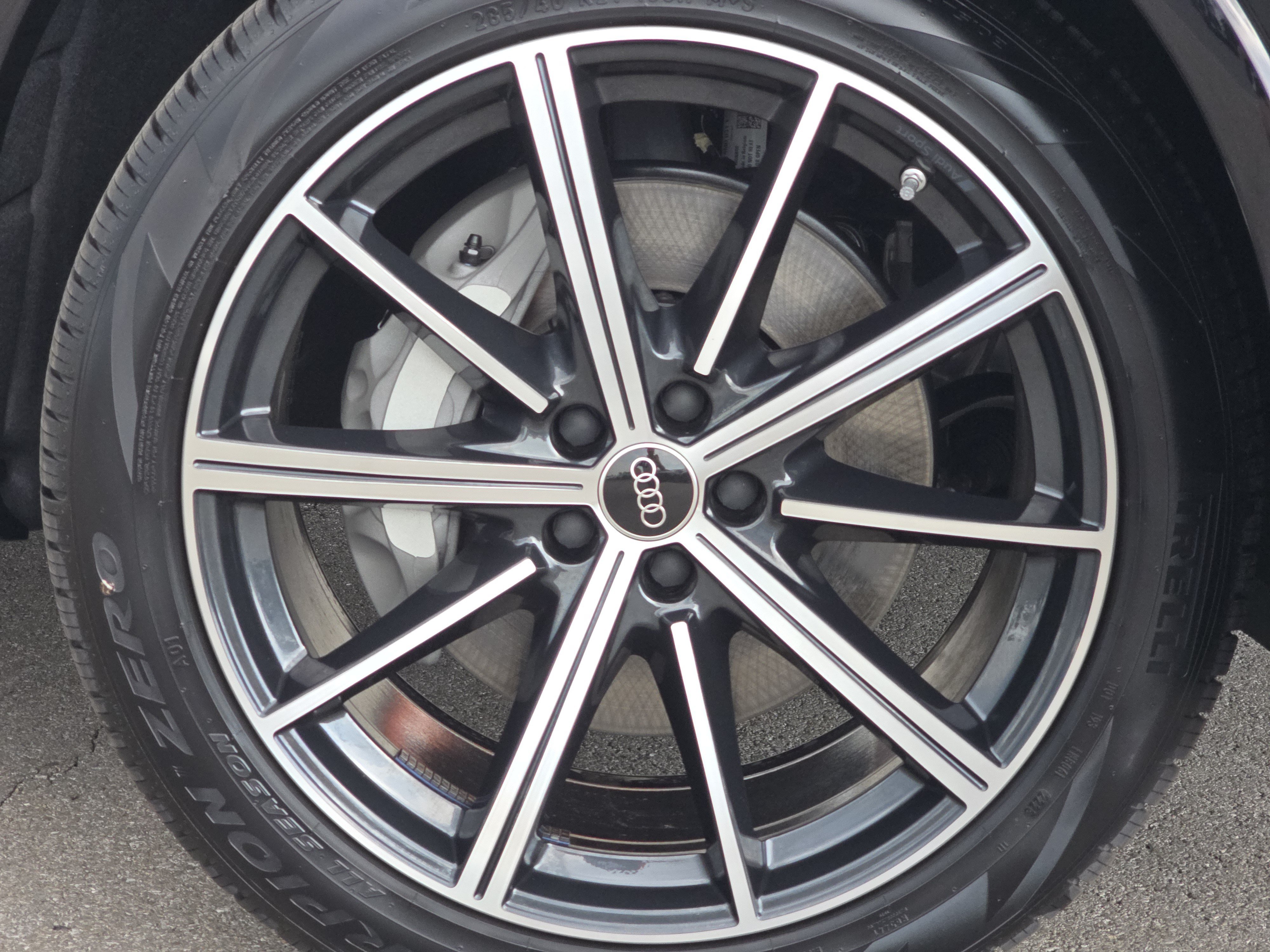 New 2026 Audi Q7 2.0T Premium Plus AWD/4WD image 16
