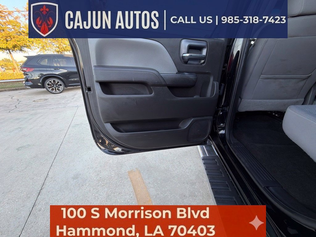 Used 2018 Chevrolet Silverado 1500 Custom w/ Custom Value Package RWD image 17