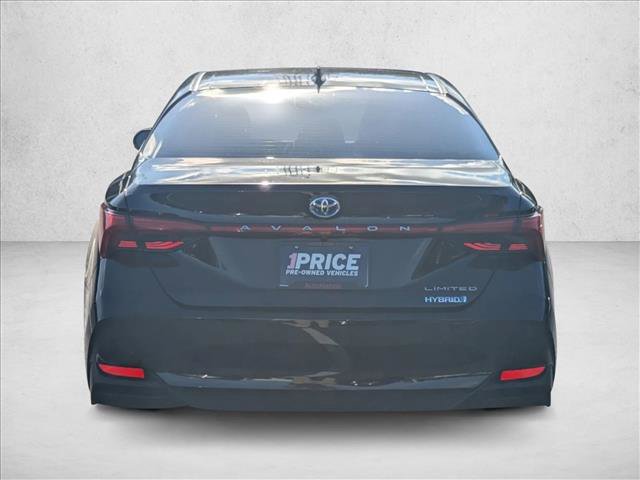 Used 2020 Toyota Avalon Limited w/ Advanced Safety Package FWD image 7