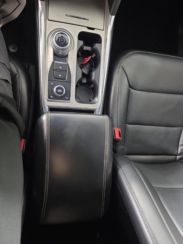 Used 2021 Ford Explorer Limited image 24