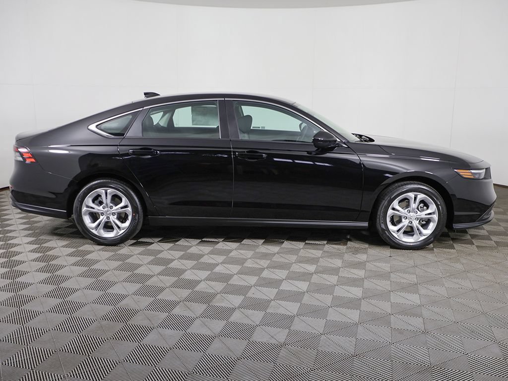 New 2026 Honda Accord LX image 9